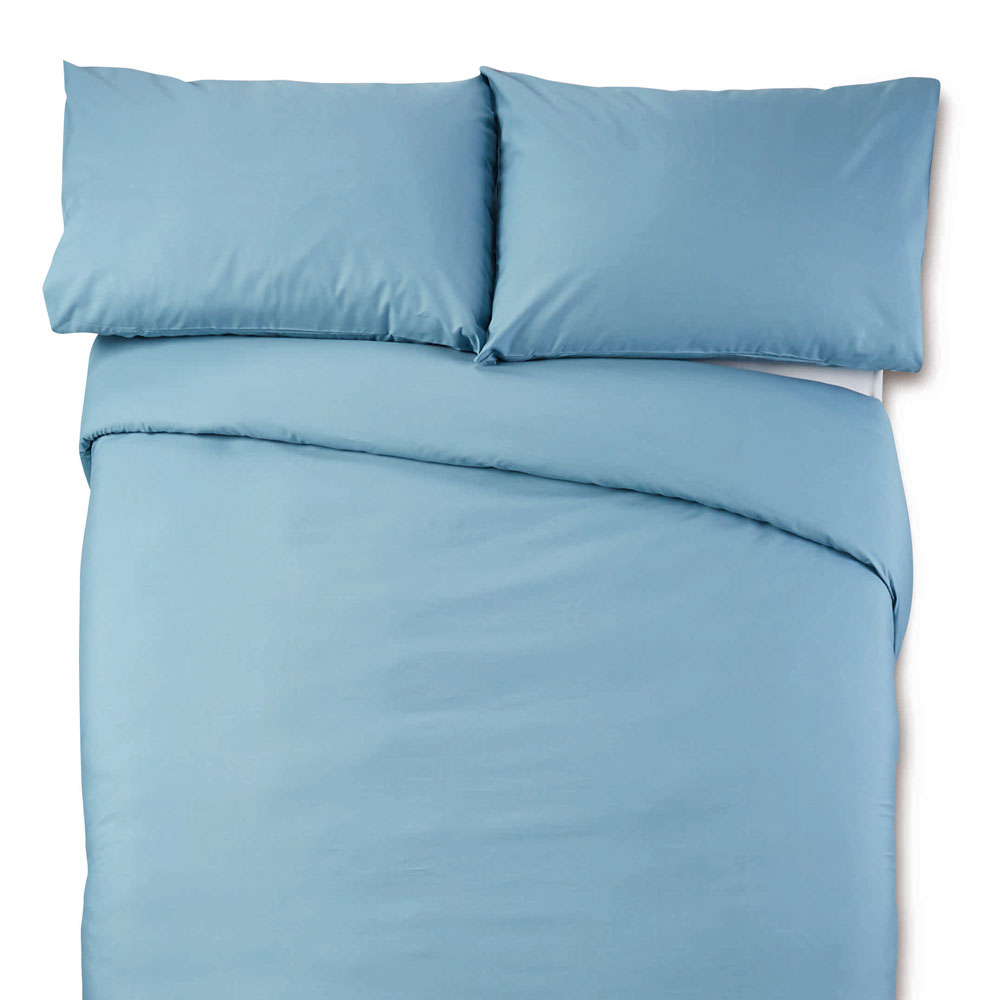 The Aldi cooling bedding range is here and looks perfect for the