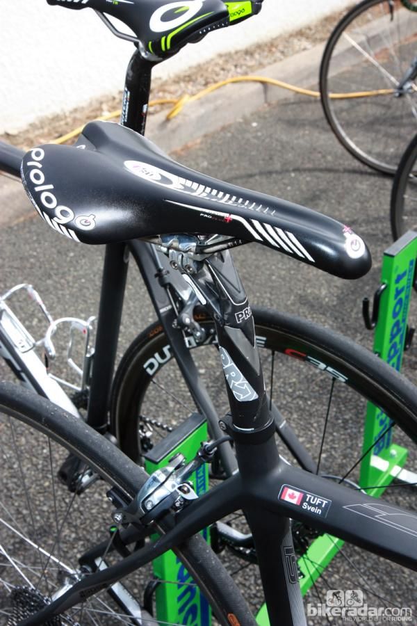 Svein Tuft (GreenEdge) plants himself atop Prologo's Scratch Pro Plus saddle.