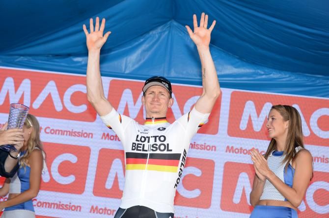 Andre Greipel (Lotto-Belisol) accepts his prize for winning Stage 6