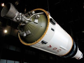  Saturn V Moon Rocket