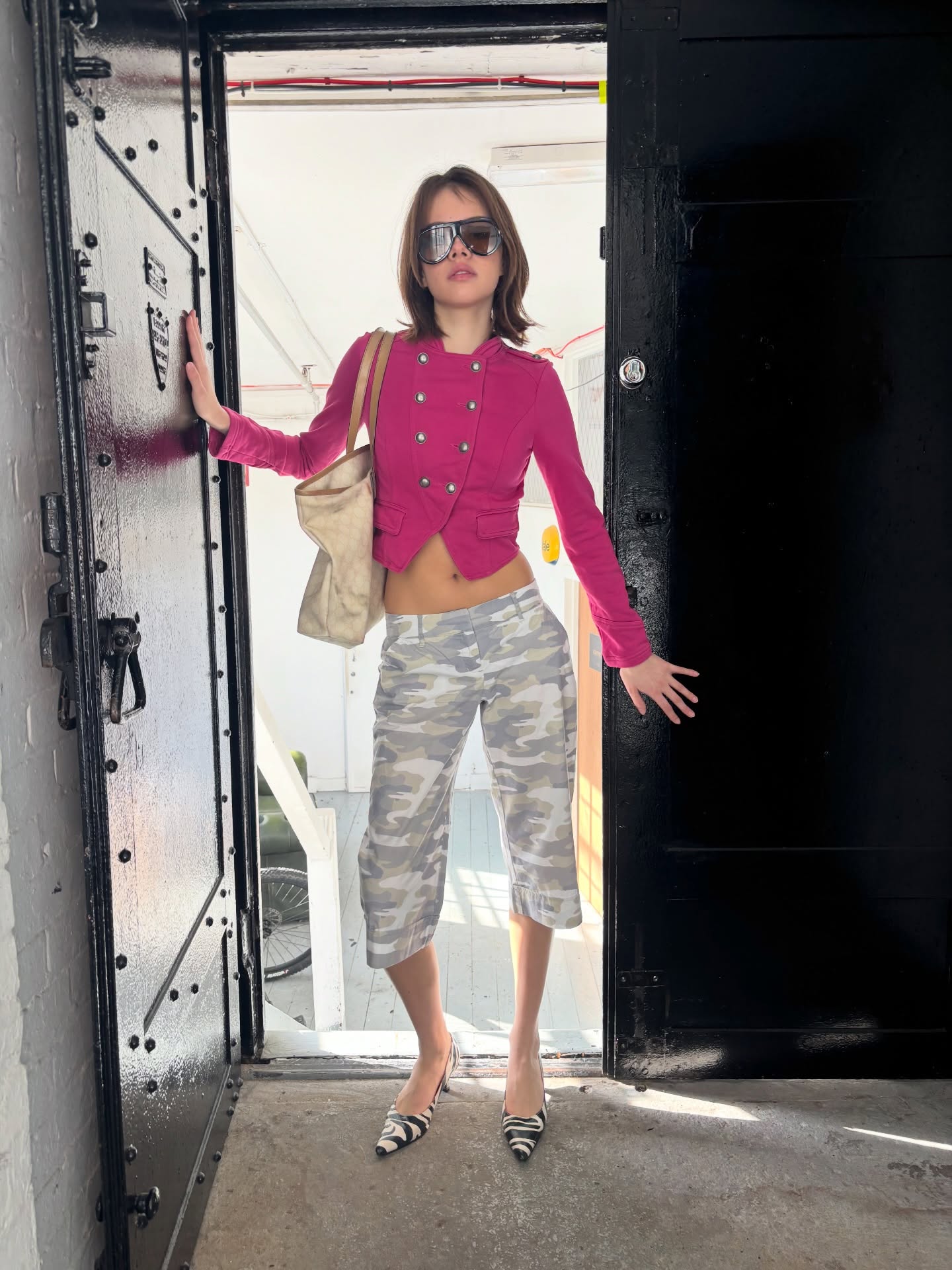 Image of influencer wearing capri pants