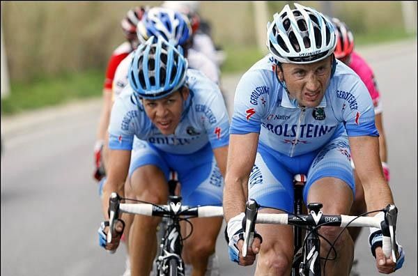 Rebellin and Kohl carried out the Gerolsteiner plan to perfection and were rewarded with the yellow jersey.