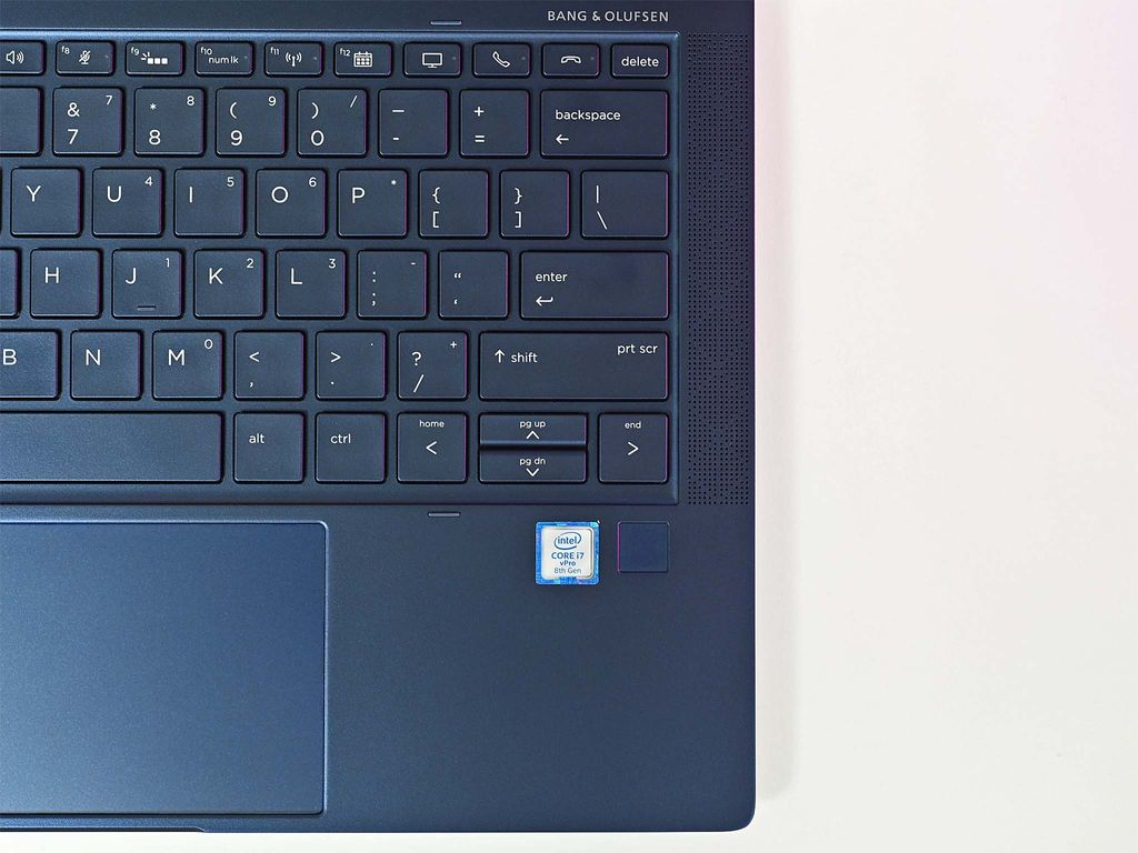 Hp Elite Dragonfly Review A Gorgeous Do It All Ultrabook With Some Early Rough Edges Windows 3384