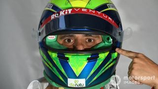 Felipe Massa, Venturi, with his drivers-eye-view helmet camera