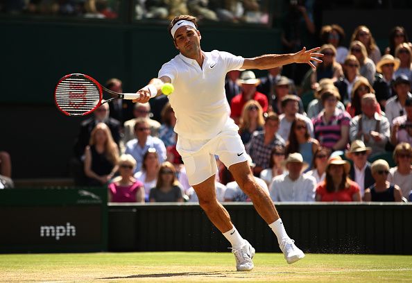 Roger Federer made it through to his 11th Wimbledon semi-finals.