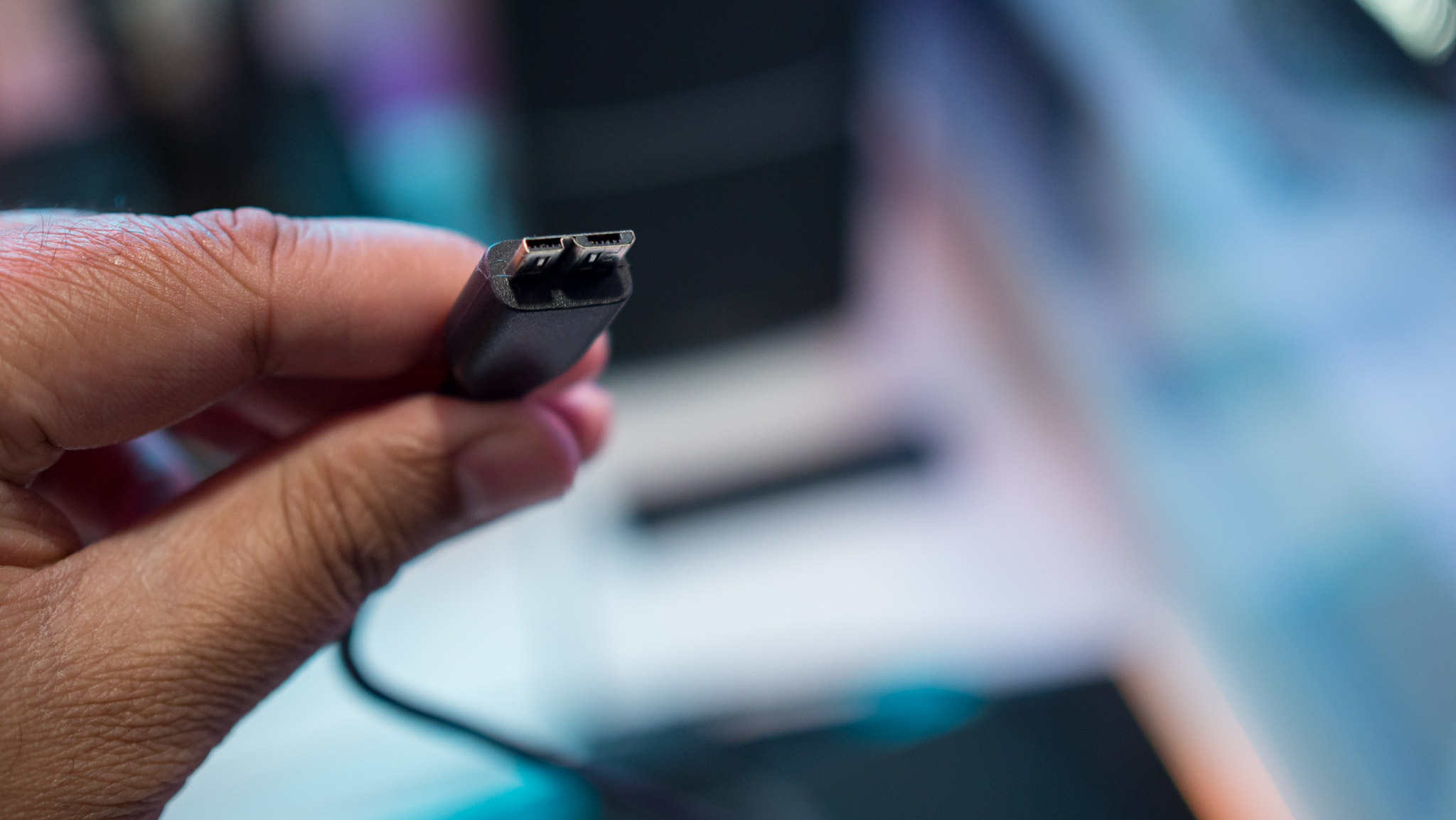 WD Black P10 Game Drive pairs with a Micro B cable
