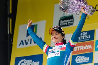 Aviva Women's Tour: Vos' determination brings first stage win after two near misses