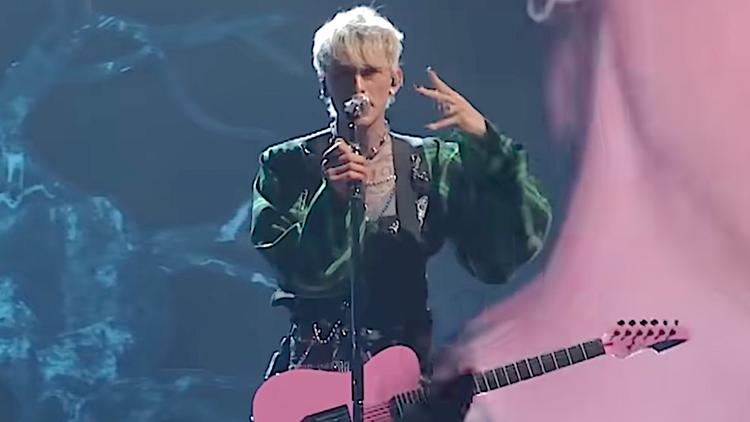 Watch Machine Gun Kelly Prove He's a Madman By Climbing A Dangerously ...