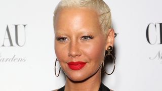 Amber Rose with bleached eyebrows