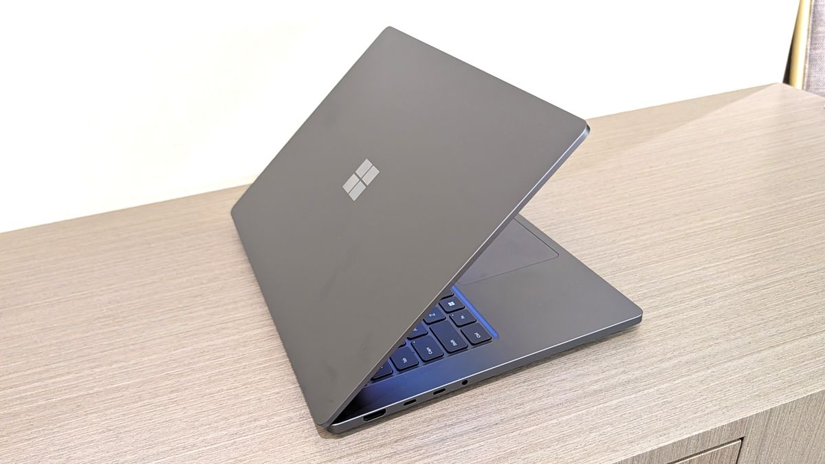 Surface Laptop Ultra