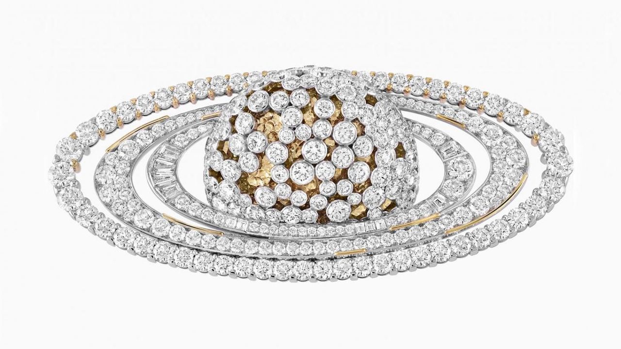 A Van Cleef &amp;amp; Arpels Saturn brooch in gold with diamonds