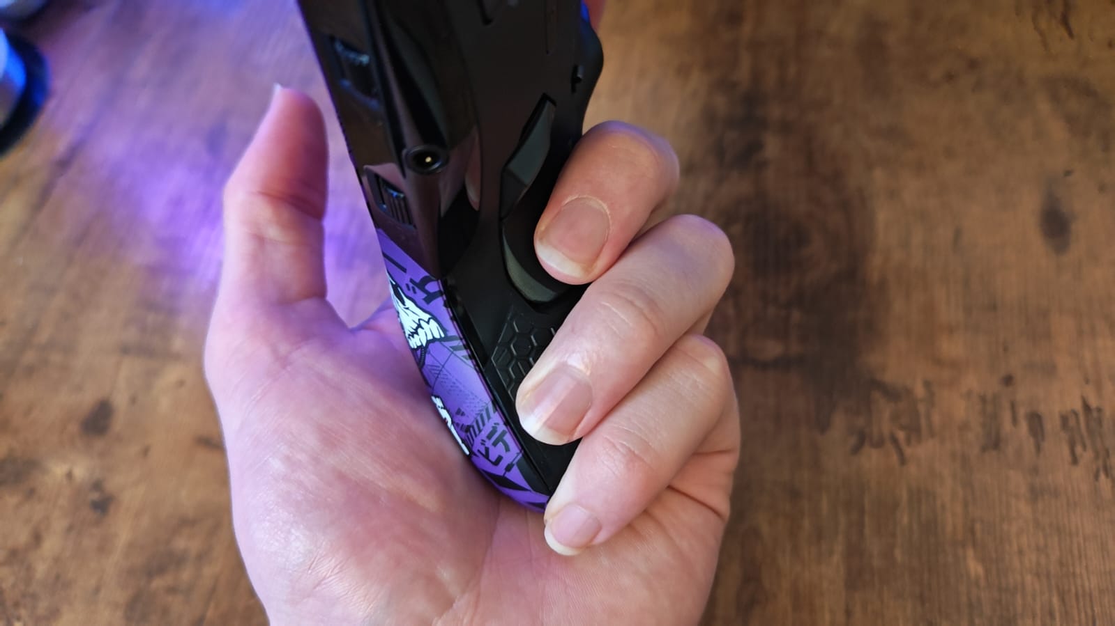 A Scuf Valor Pro Wireless review image showing the chunkiness of the controller's grip