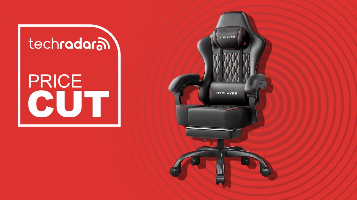 This GTPlayer Big and Tall chair gives you extra space, thick spring cushioning, and room to stretch your legs — and it's 10% off right now