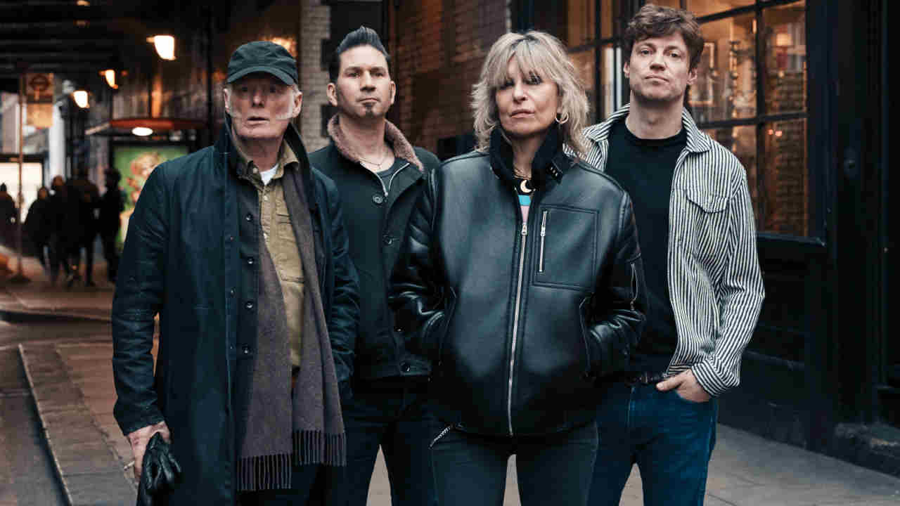The Pretenders posing for a photograph in 2016