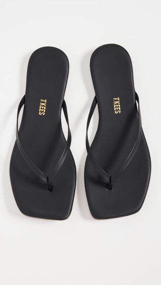 Lilien-Flipflops mit quadratischer Zehenpartie