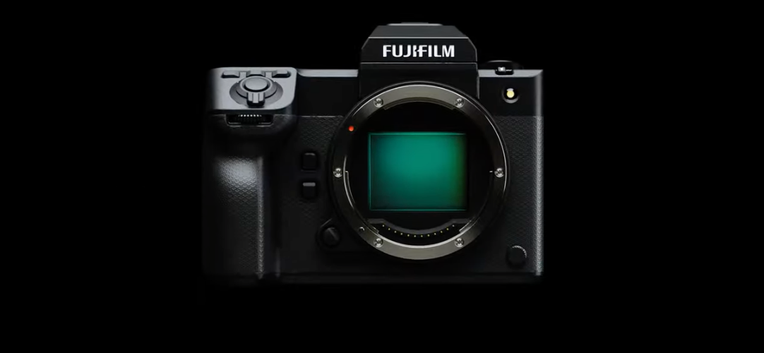 Watch the Fujifilm XSummit live new GFX camera and FIVE GF lenses