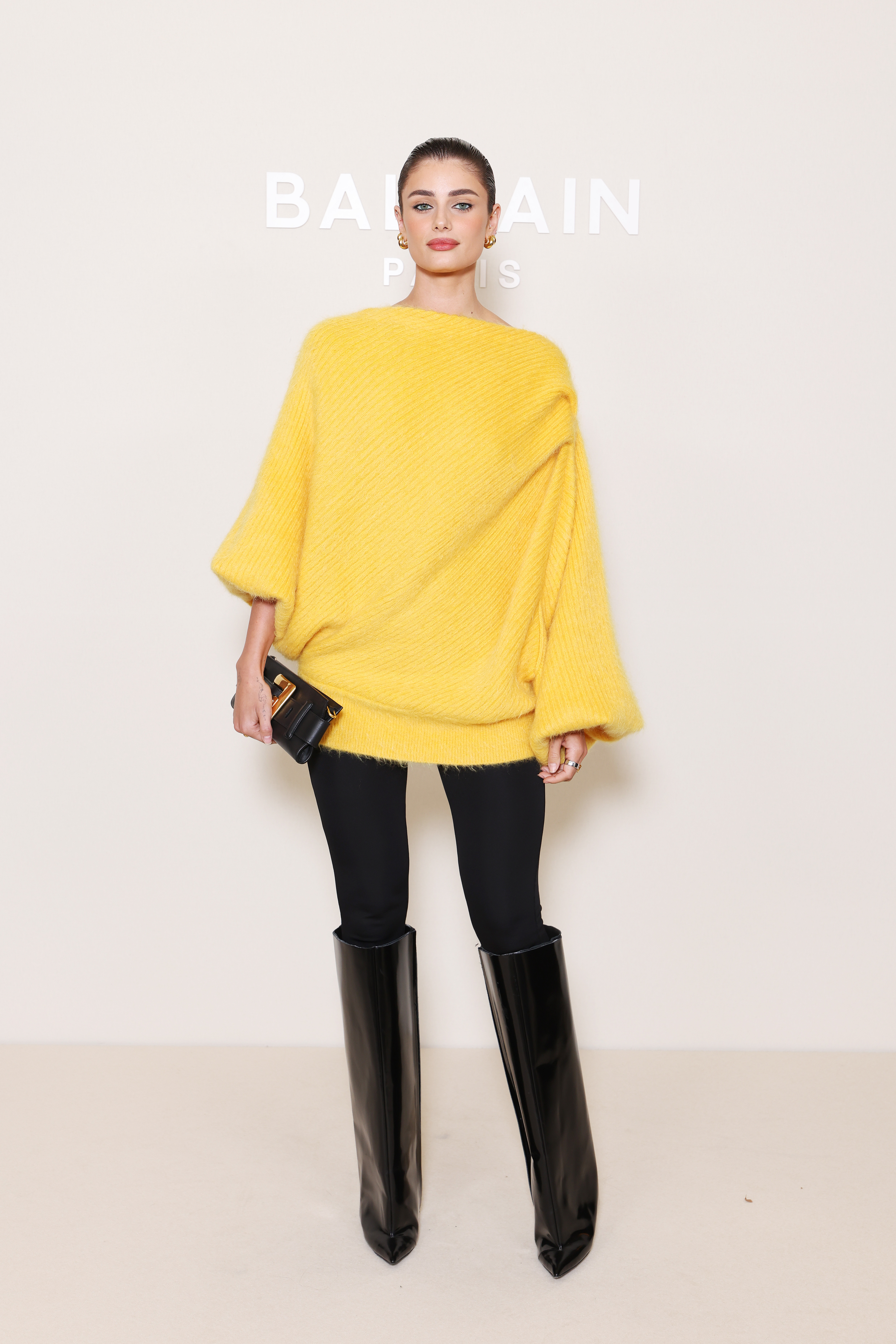 Taylor Hill attends the Balmain Womenswear Spring/Summer 2026 show as part of Paris Fashion Week on October 01, 2025 in Paris, France.