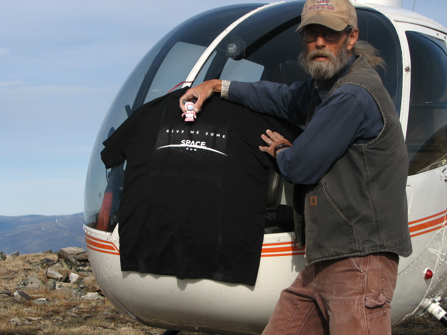 SPACE.com T-shirt recovered from Alaskan bush after ascending toward northern lights