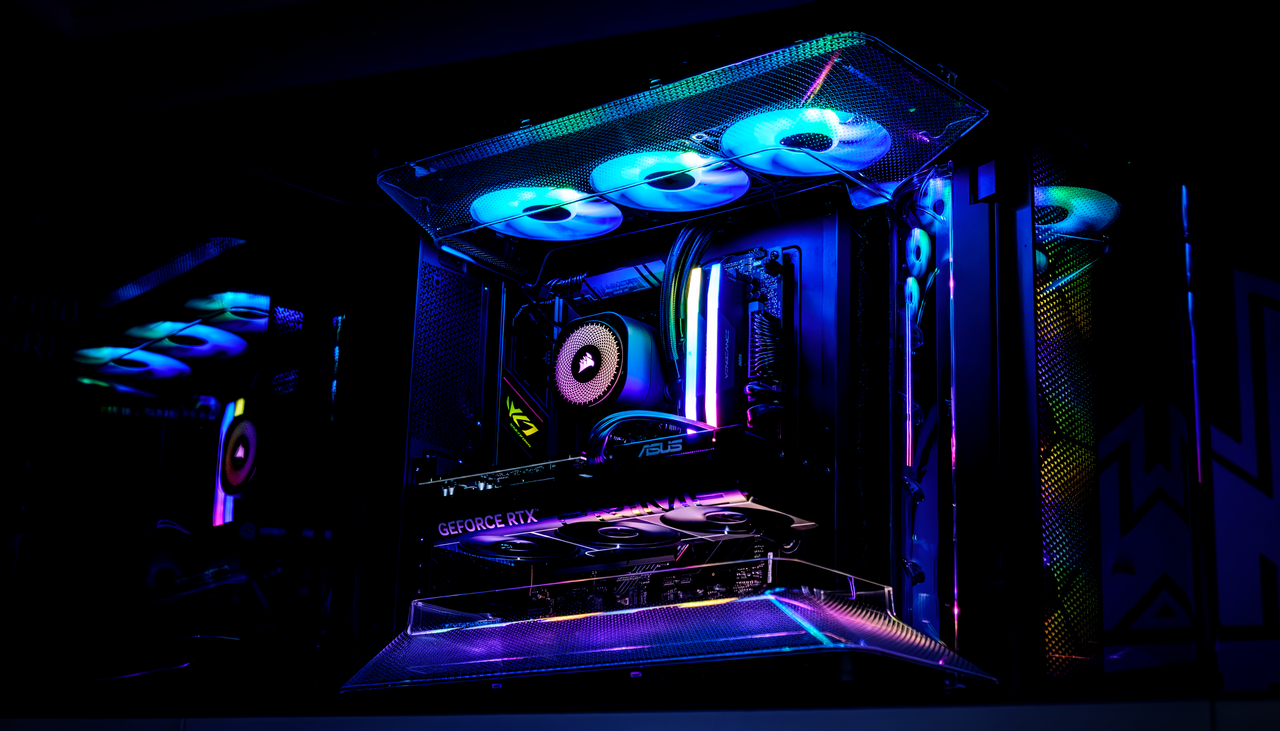 Free gifts and unbeatable bundles – AWD-IT unleashes its Black Friday deals on custom CORSAIR gaming PCs