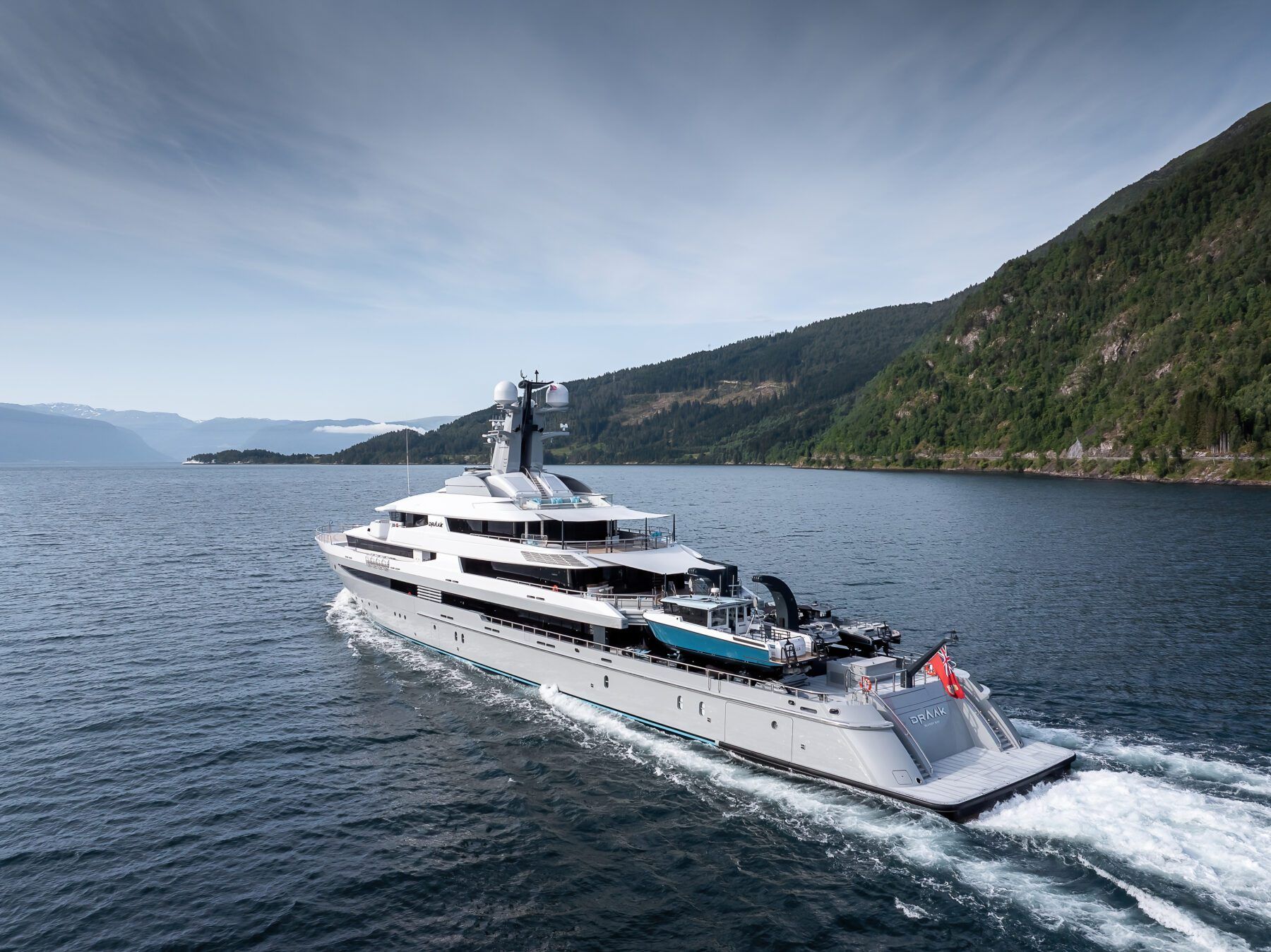 Draak by Oceanco