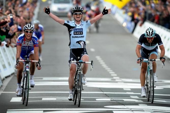 Nick Nuyens wins one of the most exciting editions of Flanders in 201
