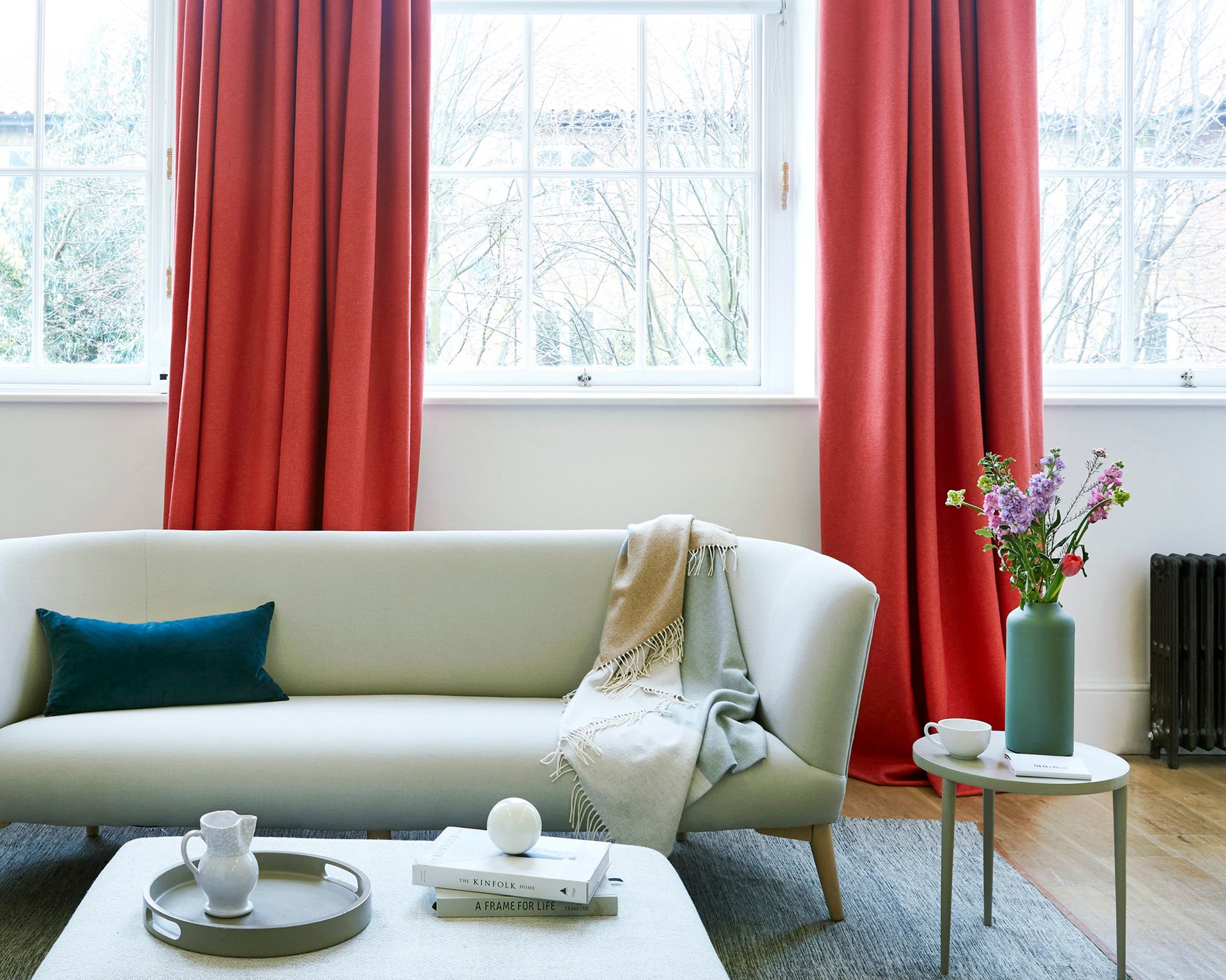 Stylish Curtain Ideas for Your UK Living Room: Transform Your Space in 2024