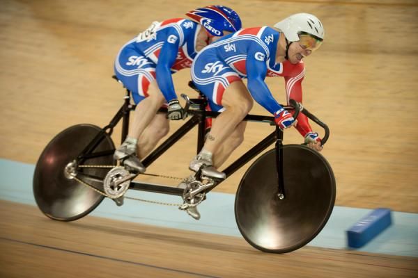Anthony Kappes and Craig Maclean rode to the fastest time in the tandem 200, and won the gold later in the tandem sprints.