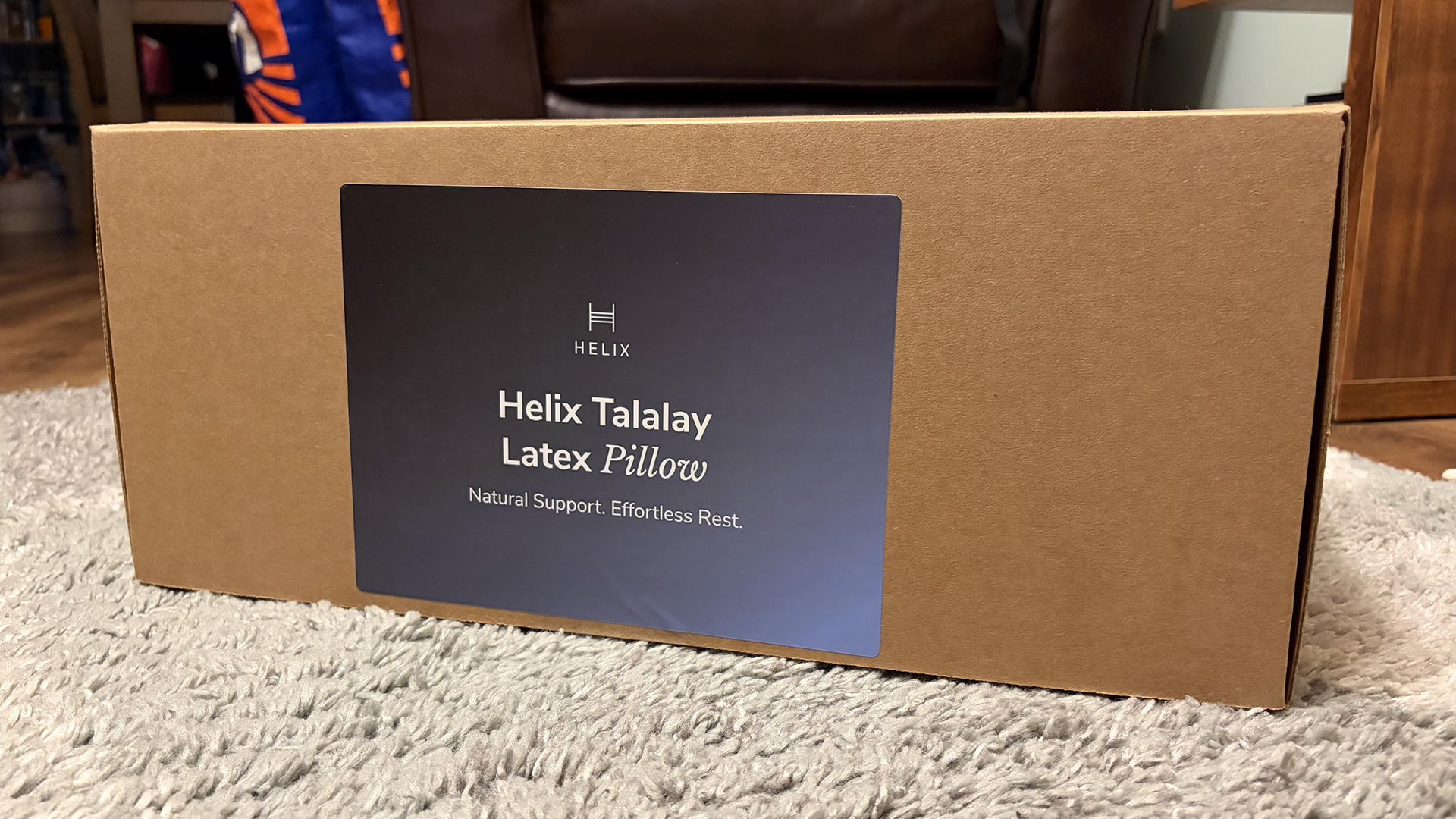 A cardboard box with a label stating it's the Helix Talalay Latex pillow