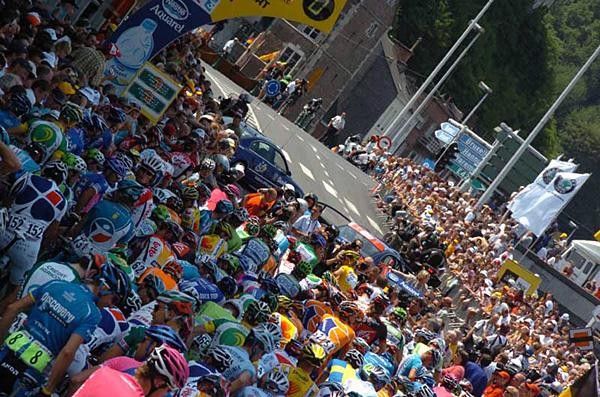 The peloton at the start