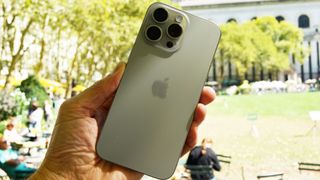 Apple iPhone 15 Pro Max test