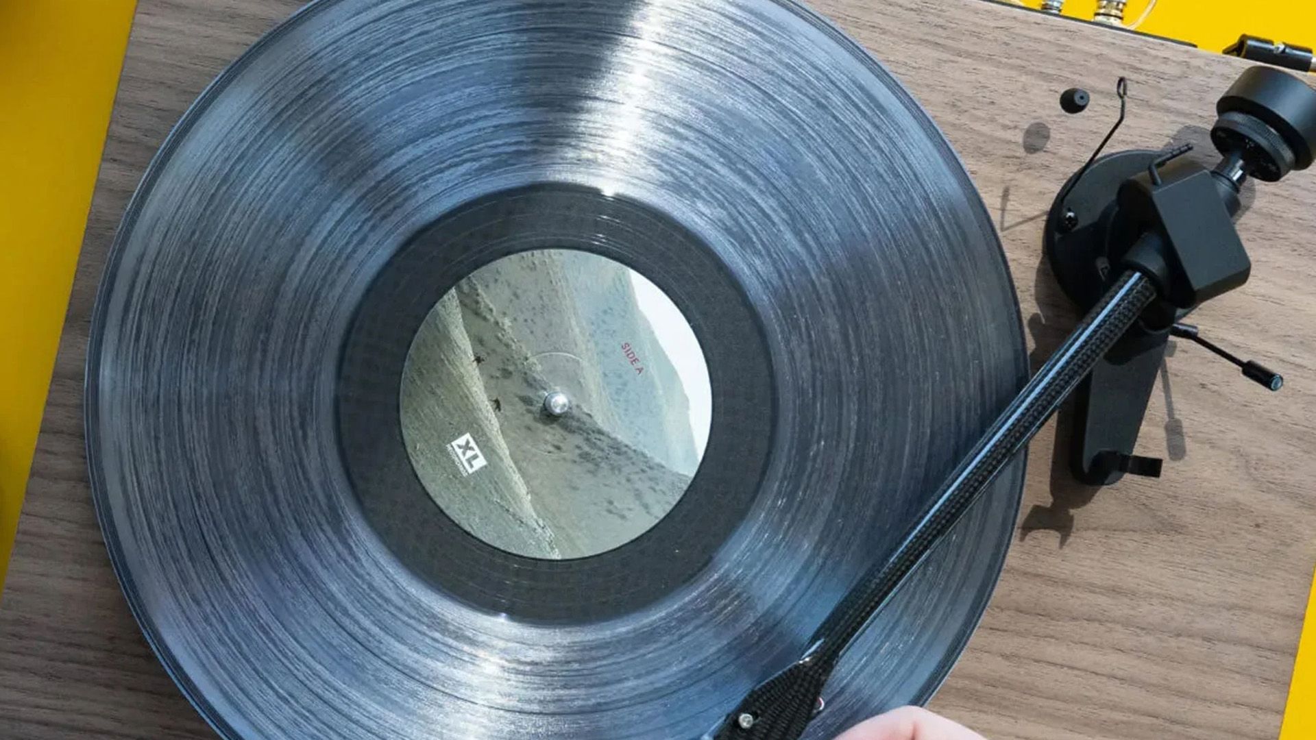 Bluetooth Record Players: Best Christmas Gifts for 2023 - News Directory 3