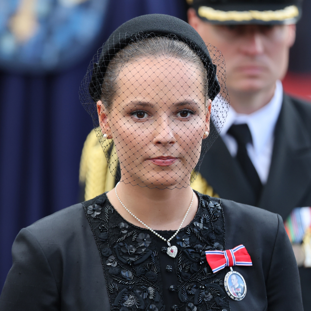 Crown Princess Ingrid Alexandra wearing black and a veil at King Harald's funeral