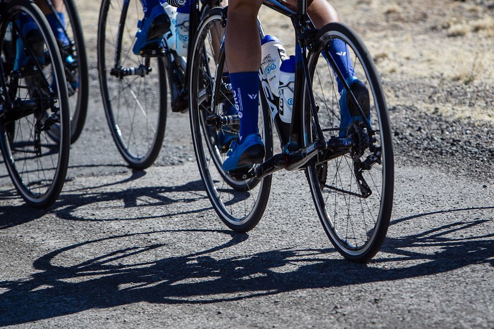Sailing over the pavement under the Tuscon sun