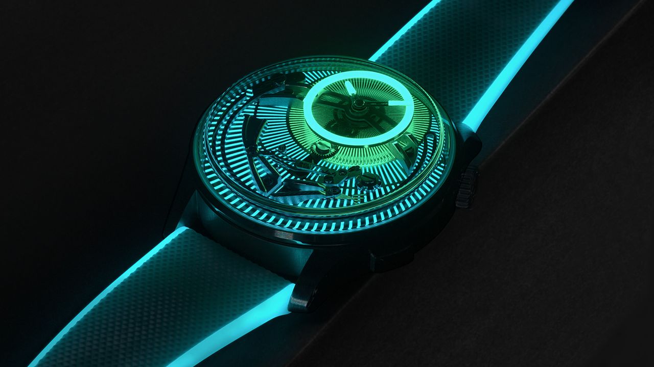 Christopher Ward C1 Bel Canto Lumi&egrave;re