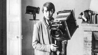 American photographer Berenice Abbott, during the time she lived in Paris, in 1927 in Paris, France. (Photo by Keystone-France/Gamma-Rapho via Getty Images)