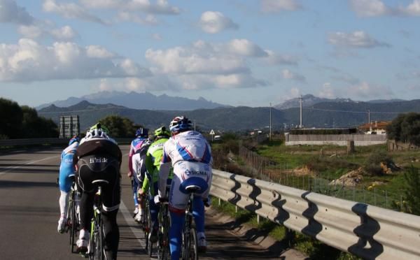 Blue skies but no hills today