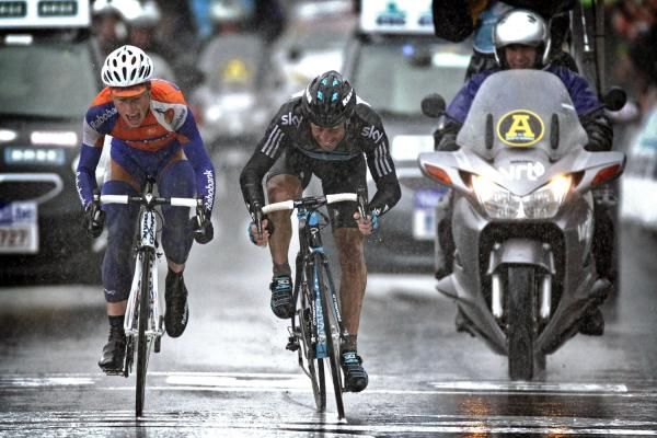 Langeveld and Flecha sprint to the line