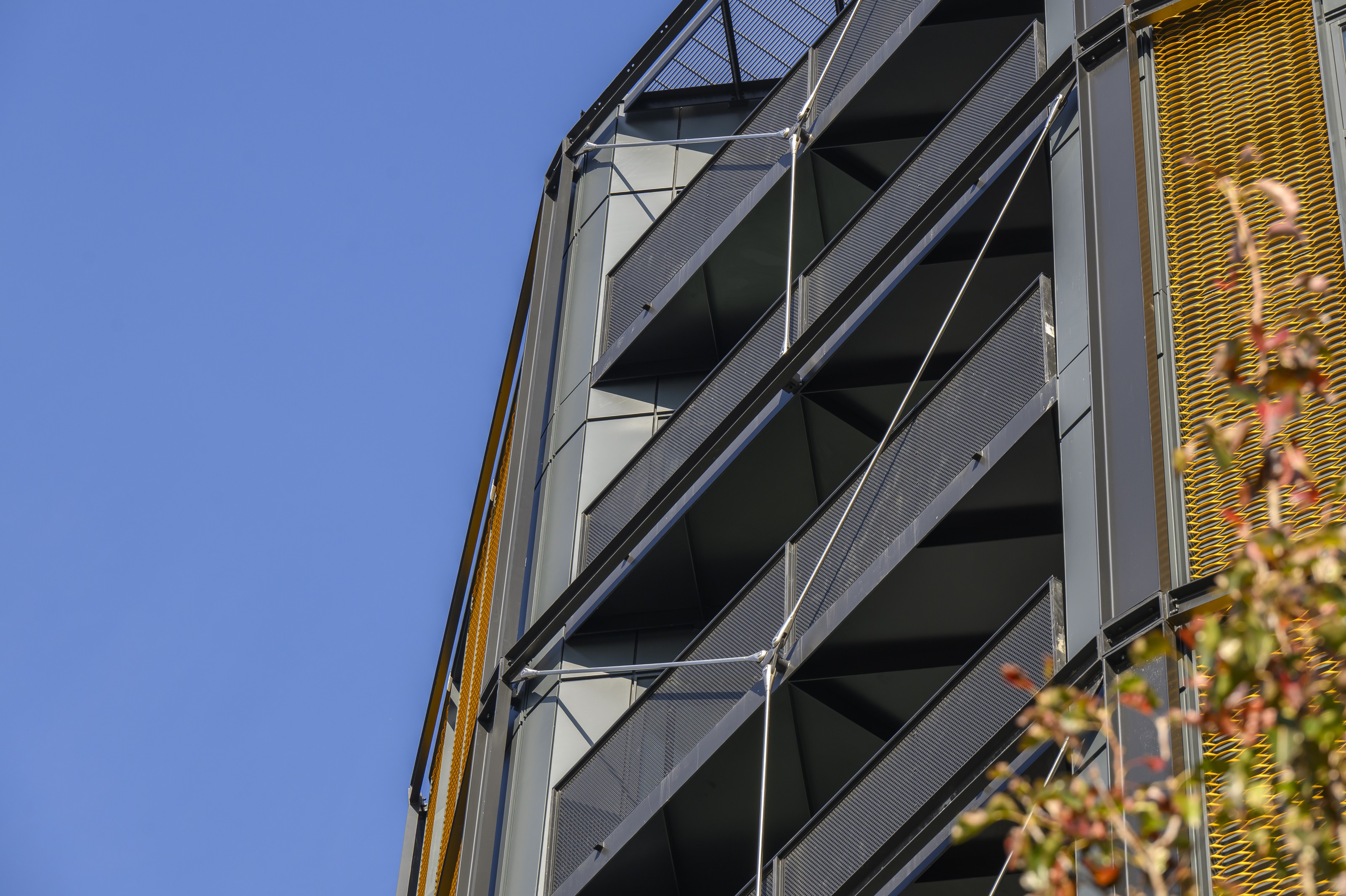 views of the Regent&#039;s View development in east london, round structure