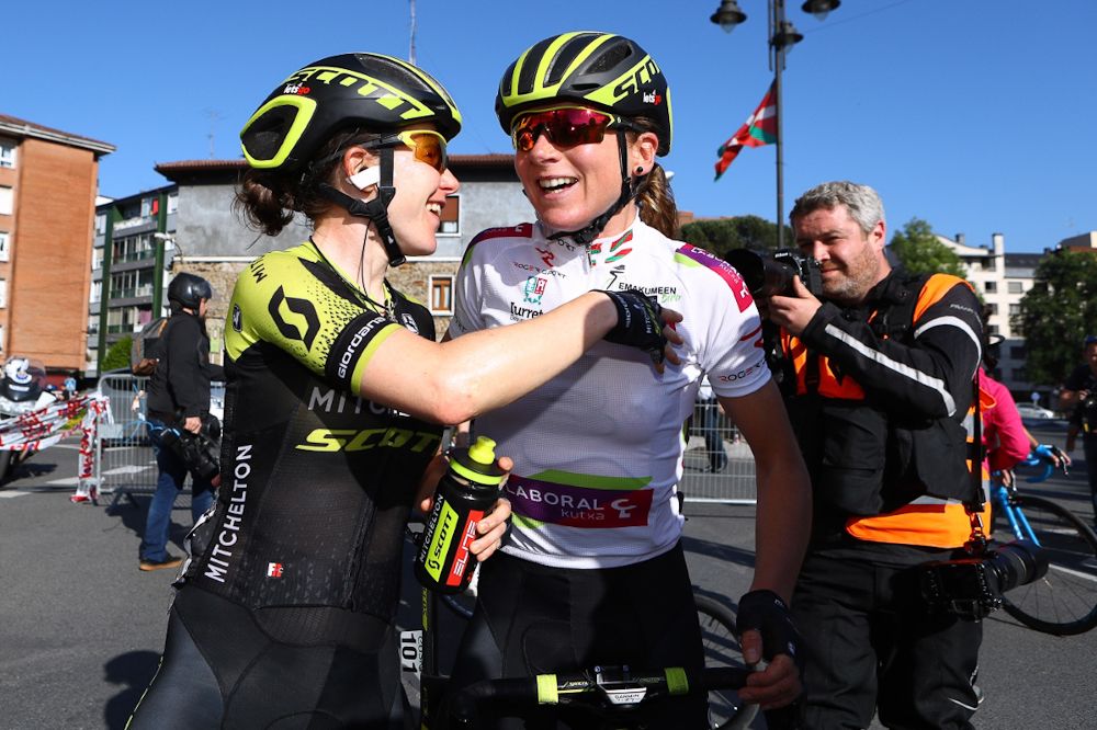 Amanda Spratt and Annemiek van Vleuten celebrate after the stage