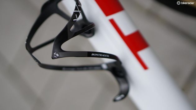 Bontrager XXX cages are lighter than Garmin mounts