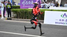 Lightning, a Chinese humanoid robot, sets record for half-marathon in Beijing