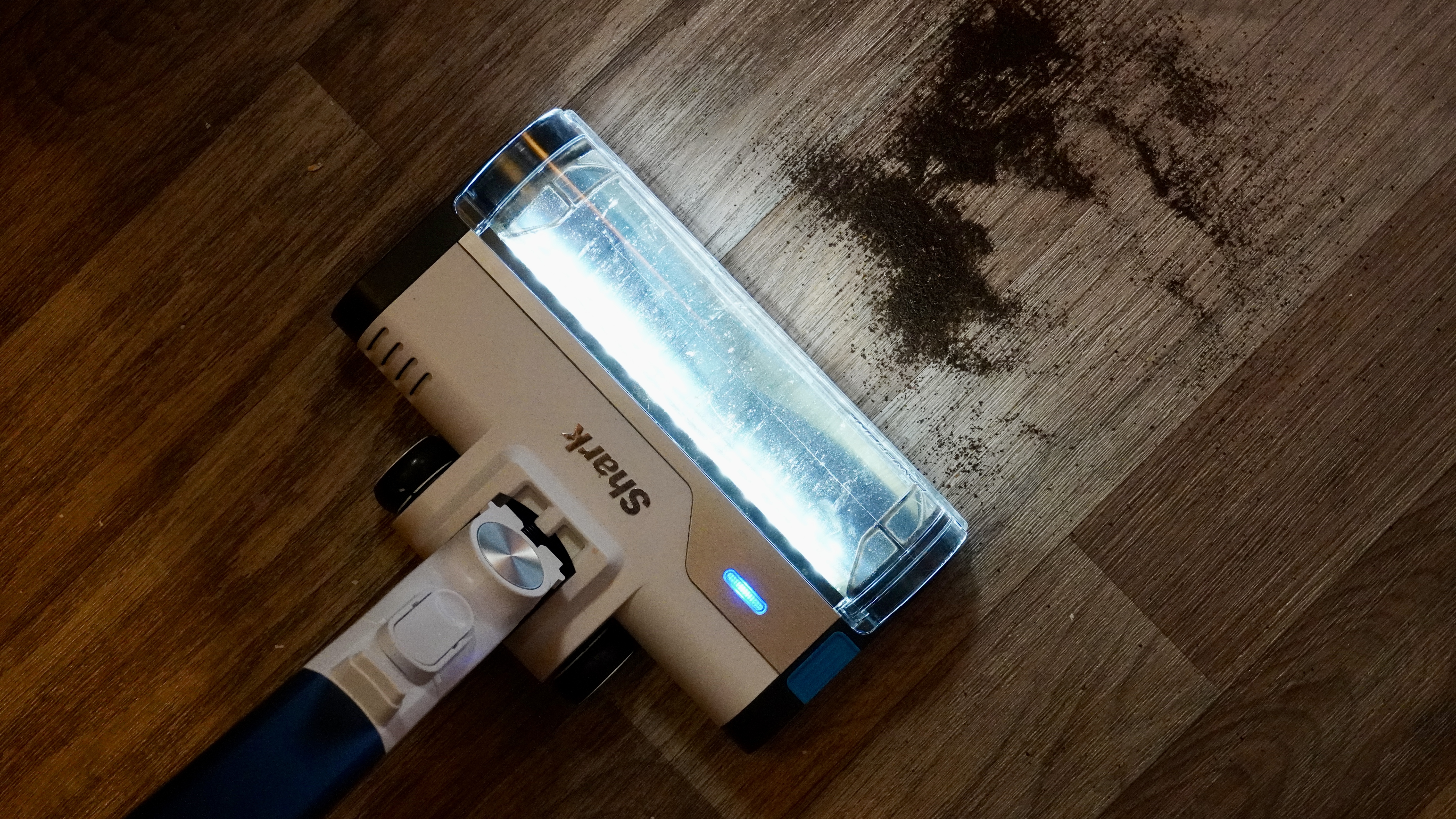 Shark PowerPro IZ380UK on test in a home