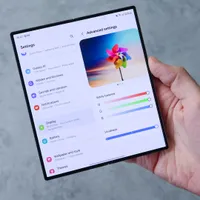 Samsung Galaxy Z Fold 6Read the full review...