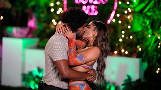 Jared and Kat kissing in Love Island USA season 4