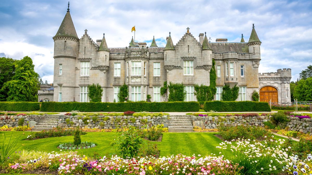Balmoral Castle: The Queen's favorite summer home