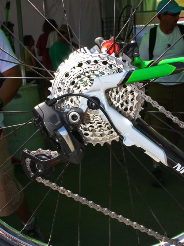 The Shimano Dura-Ace Di2 rear derailleur moves the KMC chain across a SRAM XX 10-speed cassette.