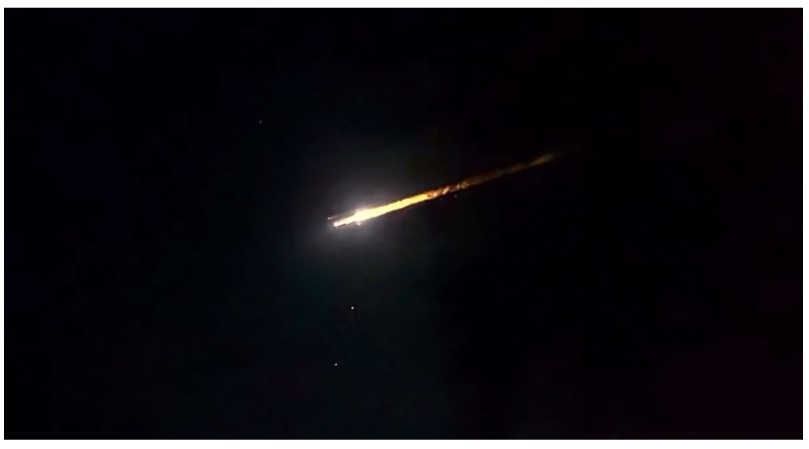 Russian rocket debris falls from space in spectacular fireball over southern Australia (video)