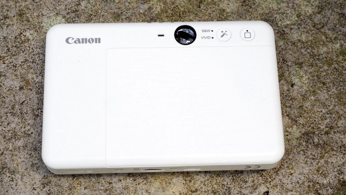 Canon Ivy Cliq 2 Review Digital Camera World Canon Ivy Cliq 2 Review Digital Camera World