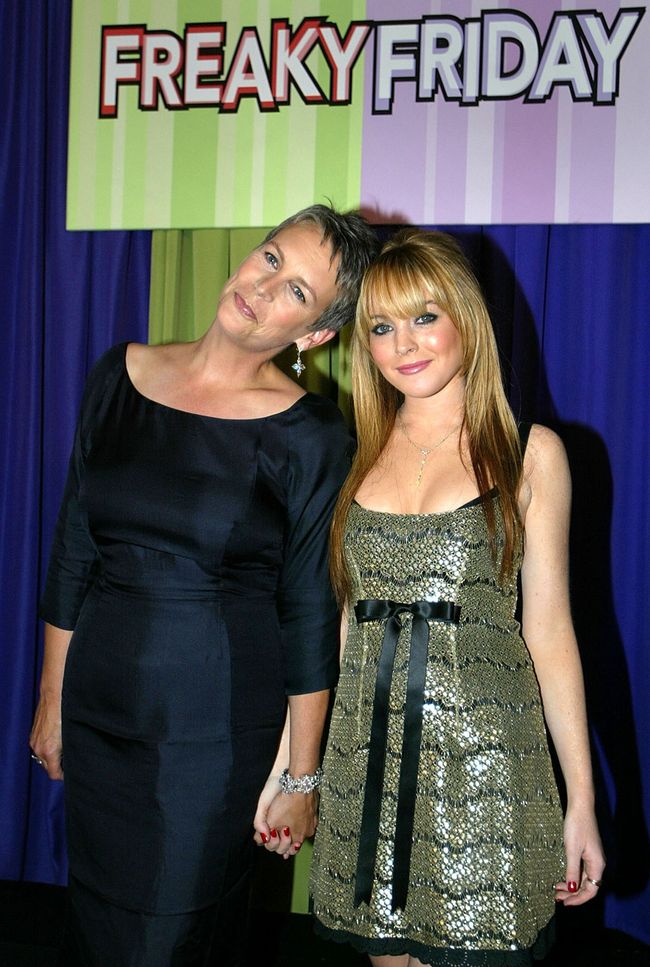 Jimmy Fallon Busted Out A Picture Of Lindsay Lohan At The OG Freaky Friday Premiere, And She Was Her Own Worst Critic