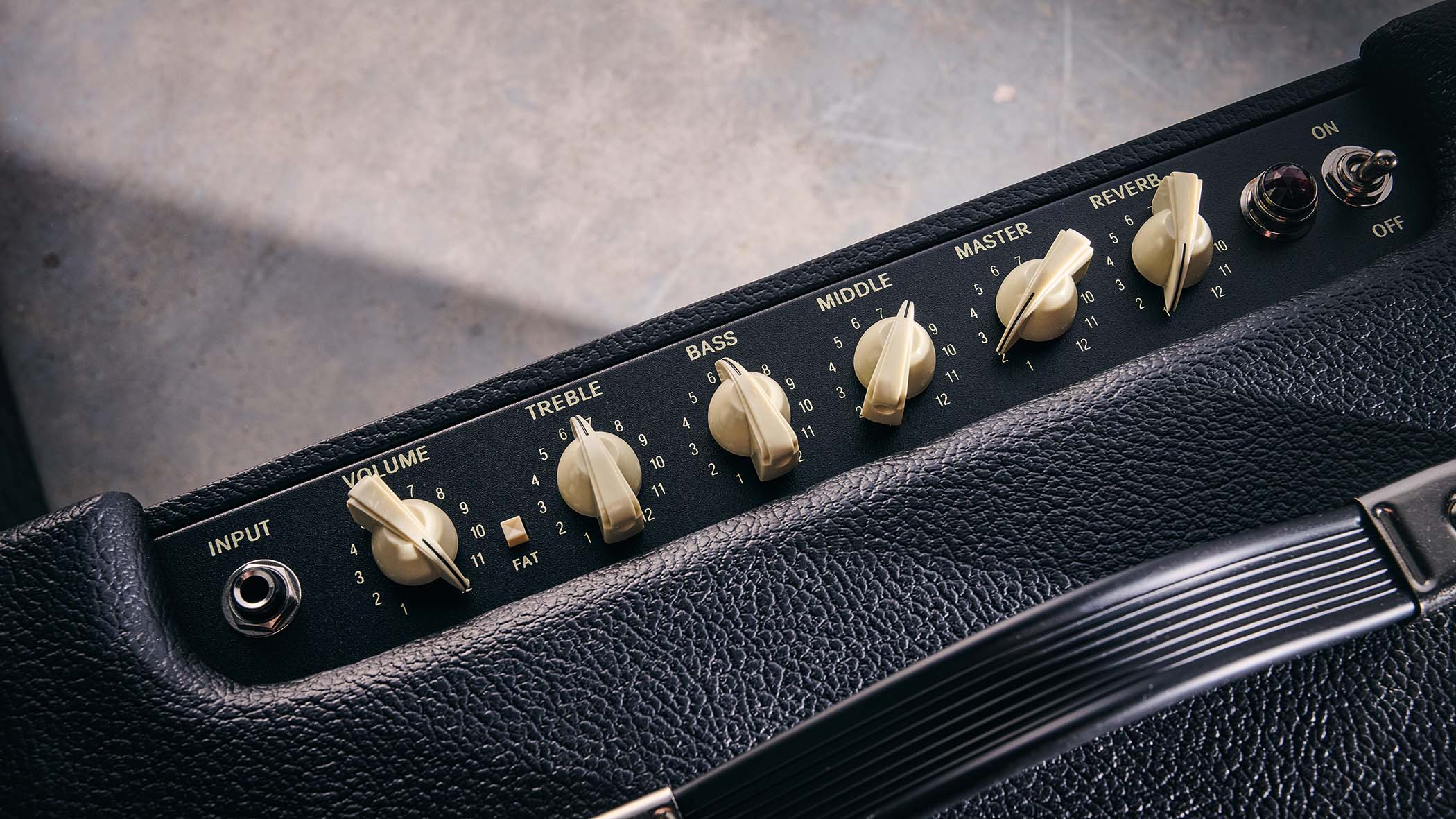 Close-up of the regular Blues Junior&#039;s control panel.